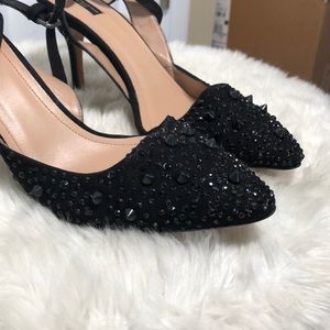 🖤 ZARA ANKLE STRAP HEELS!